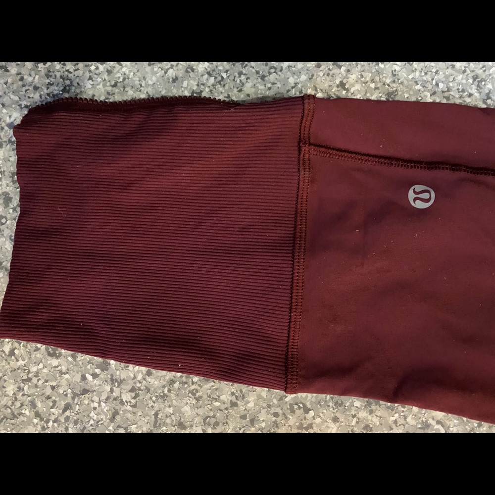 Lululemon crops - Picture 4 of 4